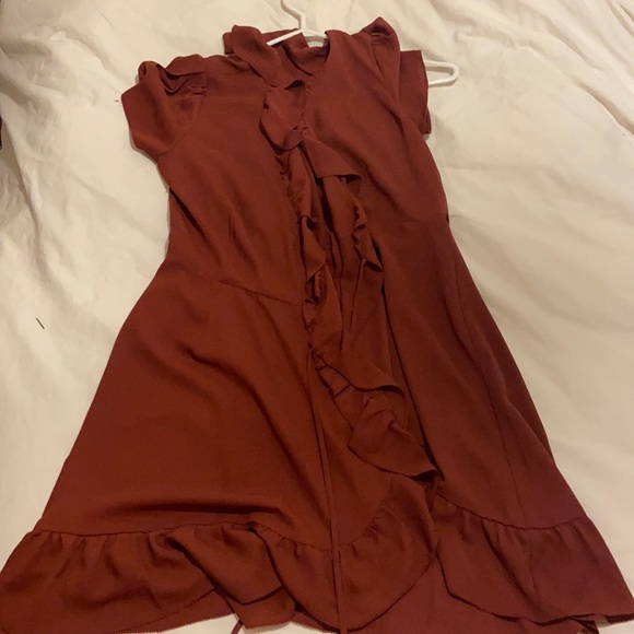 Aritzia Sunday best ruffle wrap dress - Picture 5 of 5